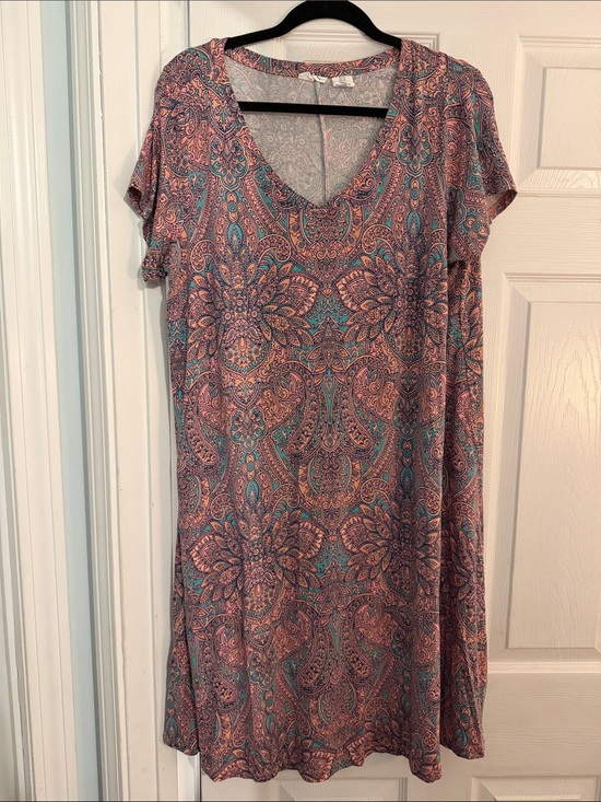 Lucky Brand Dresses & Skirts - Lucky Brand Pink and Teal Paisley Midi Dress